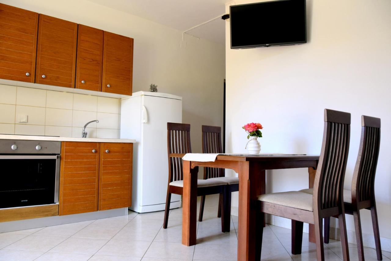 James Bond Apartments Palit Bagian luar foto